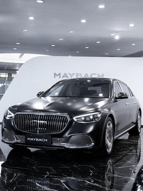 深圳宝安区盛隆鑫企业管理咨询岚图汽车的售后服务让用户无忧出行，迈巴赫未来的豪华车趋势